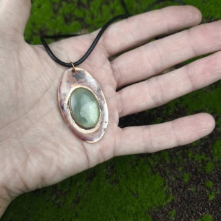 Naszyjnik z prehnitem Highor