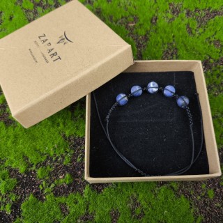 Bransoletka Sodalit na sznurku