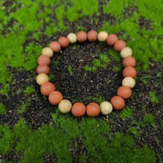 Bransoletka Jaspis czerwony, Drewno sandałowe