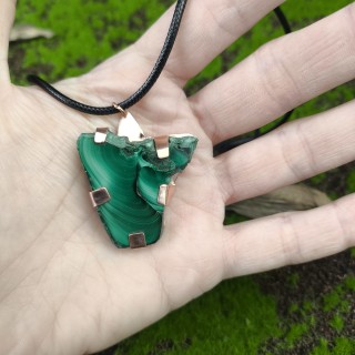 Naszyjnik z malachitem Melthis