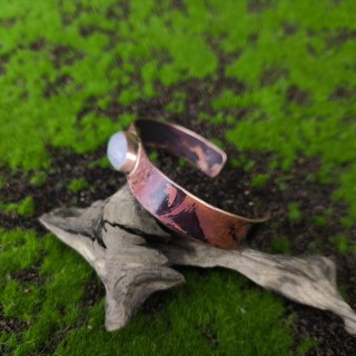 Bransoleta miedziana z Kamieniem księżycowym