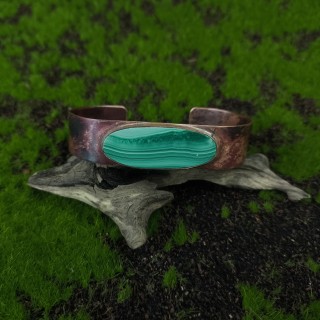 Bransoleta miedziana z Malachitem