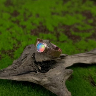 Pierścionek z opalem etiopskim Harmonis