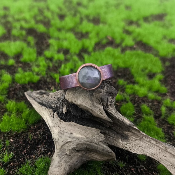 Pierścień miedziany Pierścionek z labradorytem Faleis