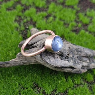 Pierścionek z szafirem Eksimis